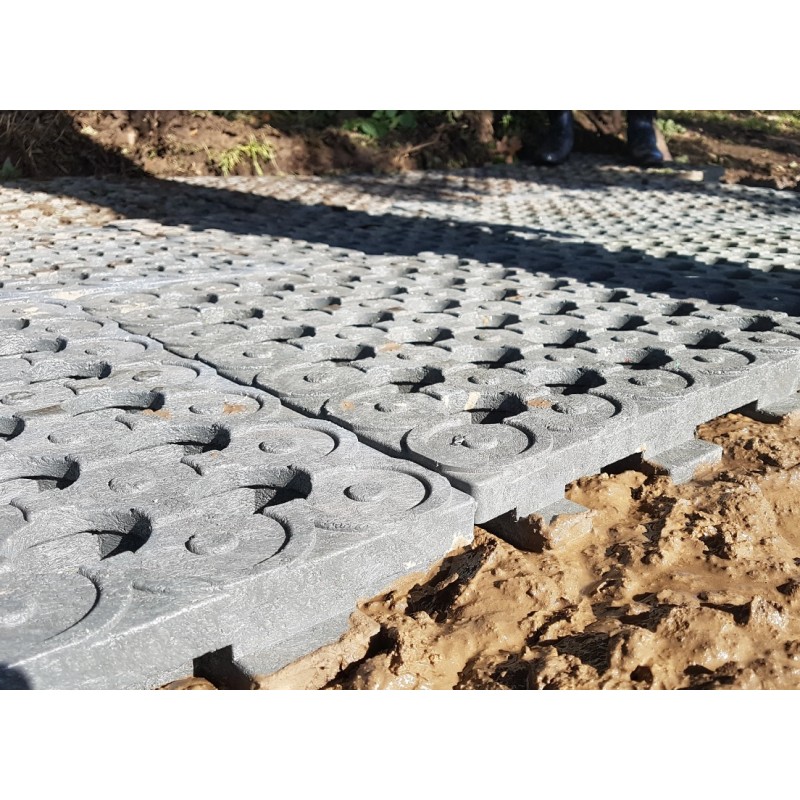 Rešetka iz plastične mase PADDOX