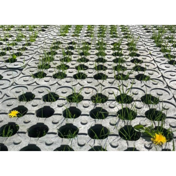 Rešetka iz plastične mase PADDOX