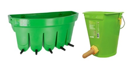 Vedra--korita-in-cuclji-za-napajanje-